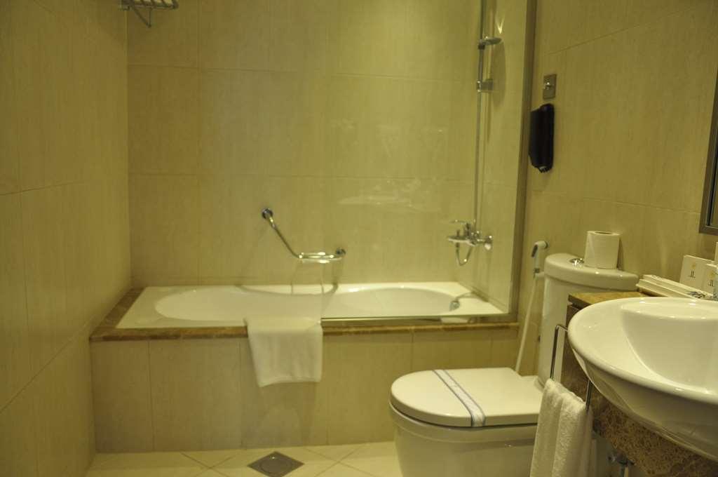 Lavender Hotel Al Nahda Dubai Zimmer foto